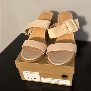 Vici x Oasis Society Women’s Kelly Heeled Buckle Sandal - Beige, Size US 10